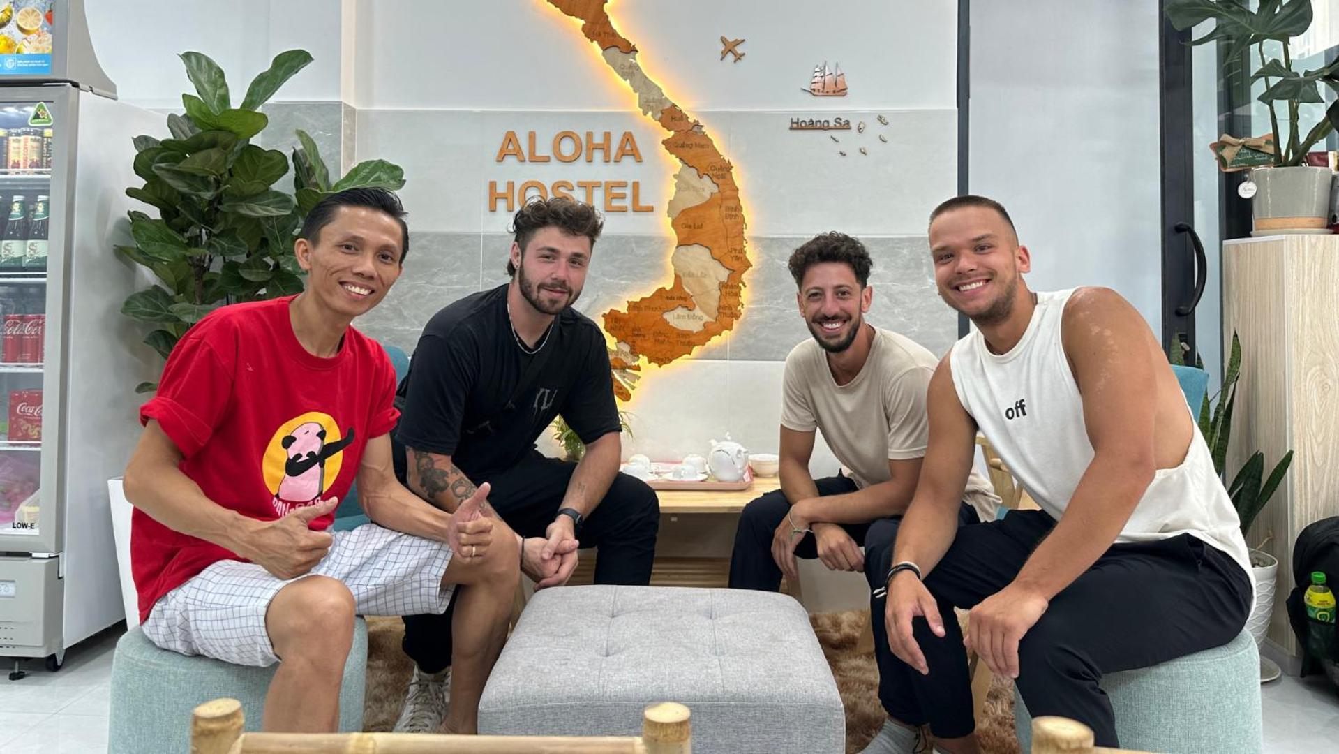 Aloha Saigon Premium Hostel By Local Travel Experts - Newly Opened, Less-Touristy Location, Spacious Rooms, Glass Shower Bathroom, Free Breakfast & Walking Tour Ho Chi Minh Zewnętrze zdjęcie