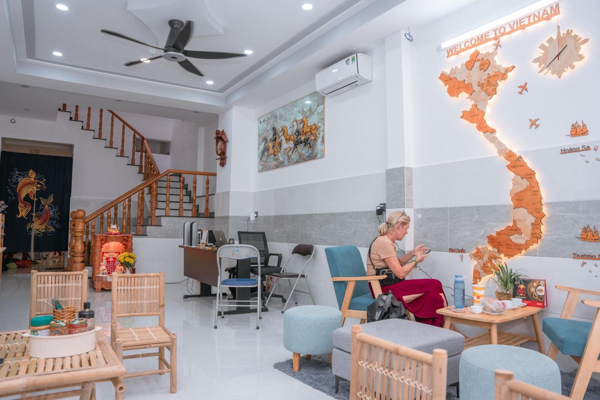 Aloha Saigon Premium Hostel By Local Travel Experts - Newly Opened, Less-Touristy Location, Spacious Rooms, Glass Shower Bathroom, Free Breakfast & Walking Tour Ho Chi Minh Zewnętrze zdjęcie