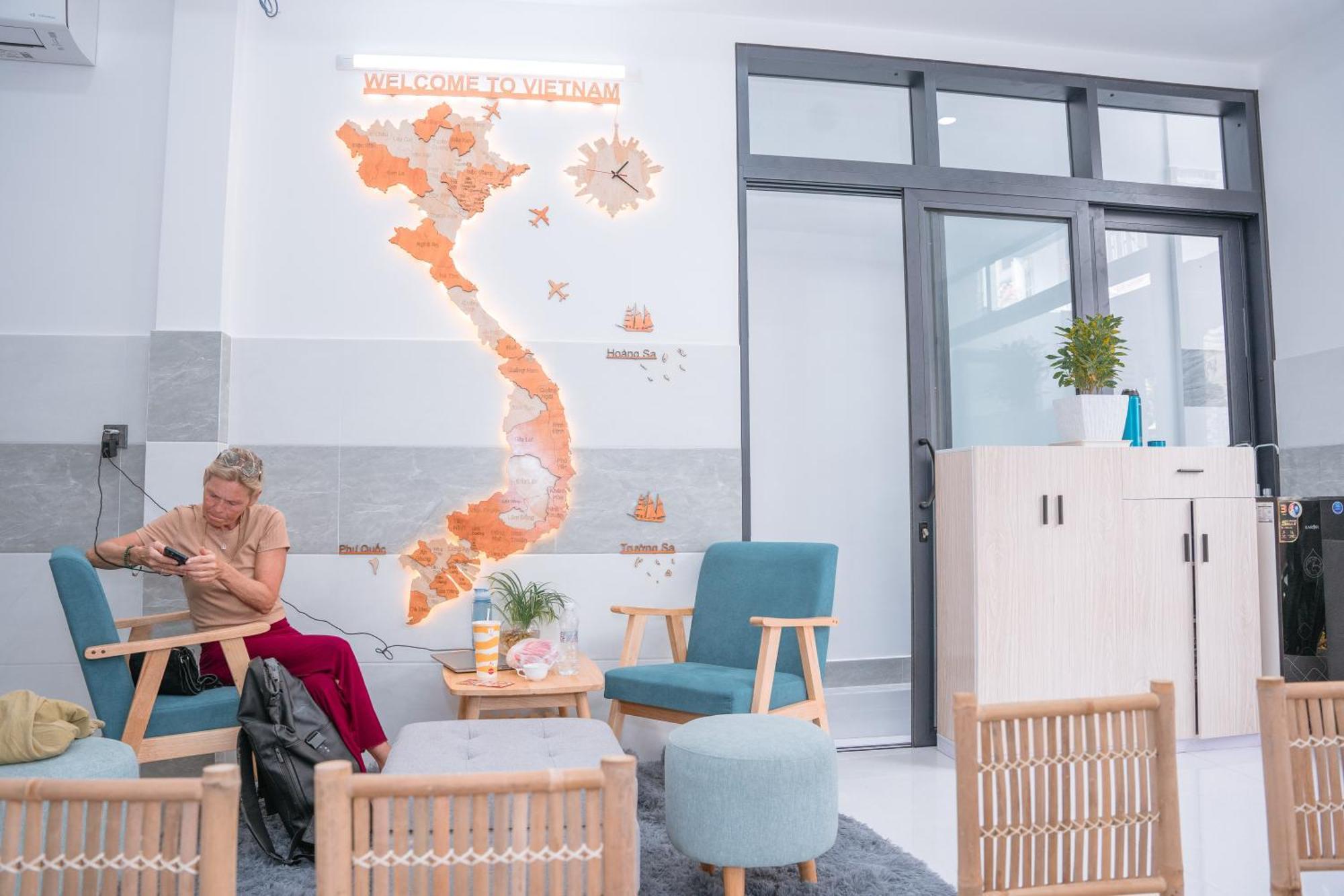 Aloha Saigon Premium Hostel By Local Travel Experts - Newly Opened, Less-Touristy Location, Spacious Rooms, Glass Shower Bathroom, Free Breakfast & Walking Tour Ho Chi Minh Zewnętrze zdjęcie